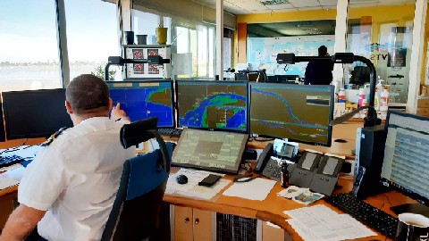 Z2205-30 GDGW St Nazaire 03 Visite de la Capitainerie