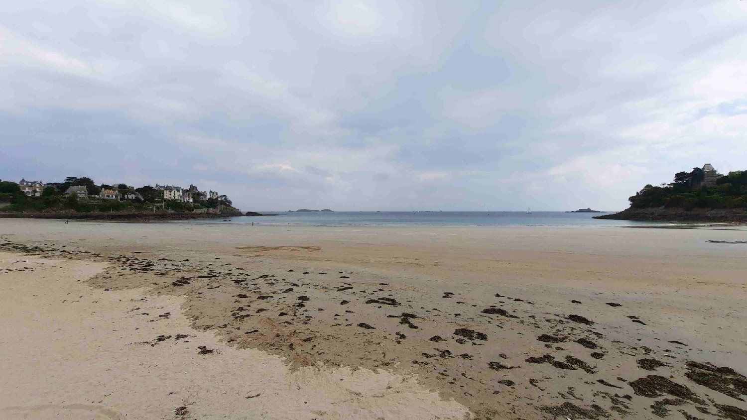 Z2405-23 GDGW Dinard 08 Plage de l'Ecluse