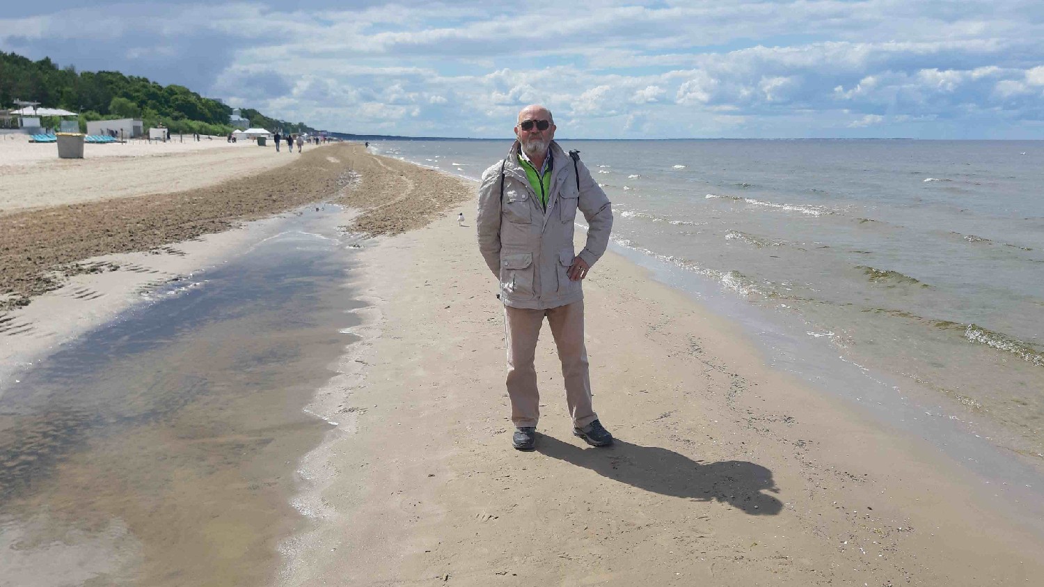 Z2406-14 J3 145d Jurmala Sur la plage - Poses Bernard Perrin