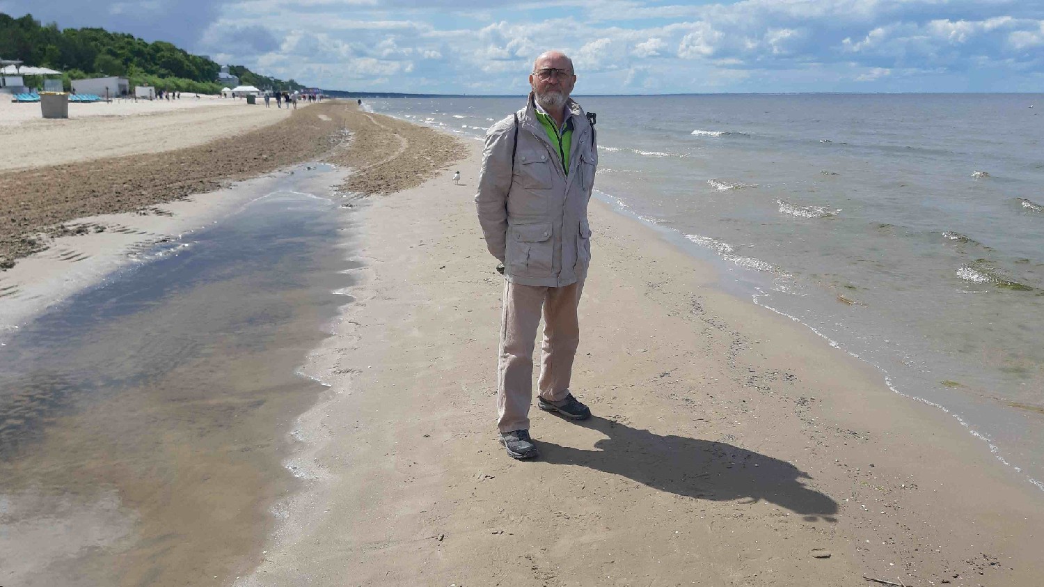 Z2406-14 J3 145g Jurmala Sur la plage - Poses Bernard Perrin