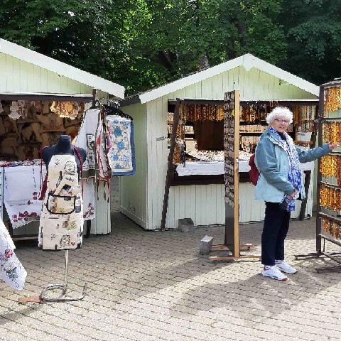 Z2406-14 J3 150 Jurmala - Boutiques de souvenirs - Mimi