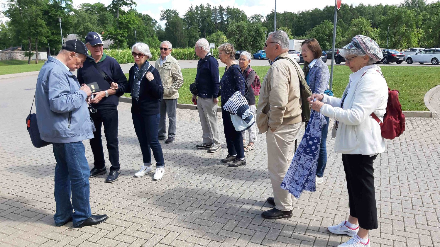 Z2406-15 J4 185 Sigulda - Groupe consignes du GO