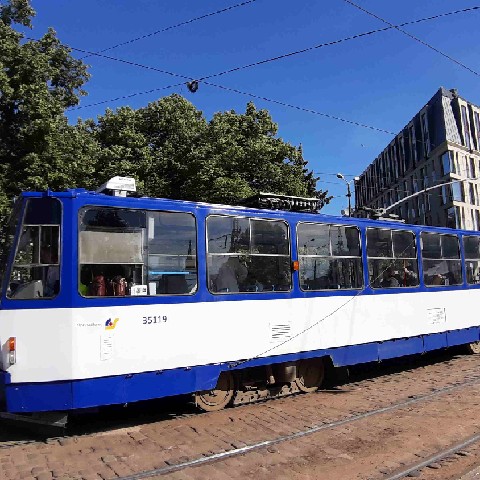 Z2406-16 J5 240a - Riga - Le tramway 5