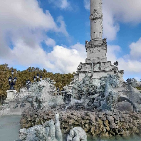 Z2410-03 GDG 01a Bordeaux - Monument aux Girondins