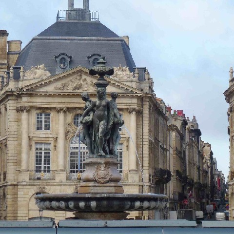 Z2410-03 GDG 22 Bordeaux - Place de la Bourse